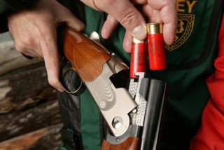  Apprenez à charger un fusil de chasse 